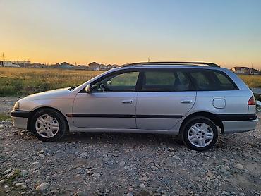 moning: Toyota Avensis: 2000 г., 1.6 л, Механика, Бензин, Универсал — 1