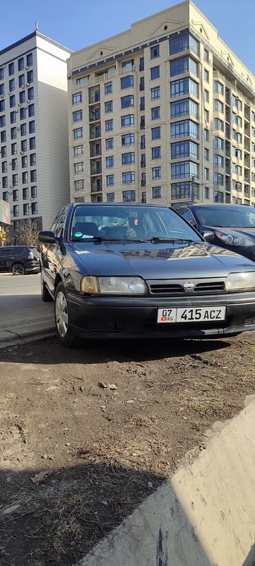 Nissan: Nissan Primera: 1994 г., 2 л, Автомат, Бензин, Хэтчбэк