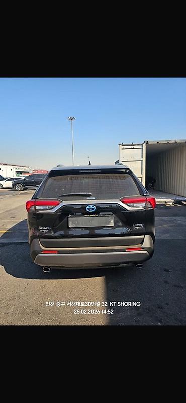 Транспорт: Toyota RAV4: 2021 г., Гибрид — 6