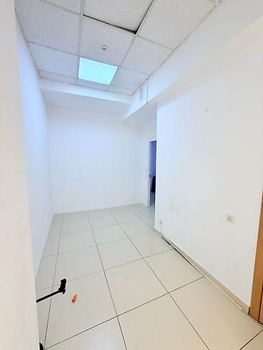 Аренда другой коммерческой недвижимости: Сдается помещение 12м2 25.000с арендная плата 25.000с депозит — 2