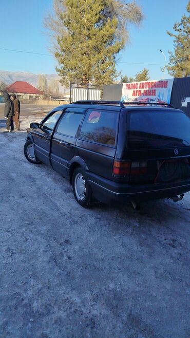 автомобиль пассат: Volkswagen Passat: 1991 г., 1.8 л, Механика, Бензин, Универсал