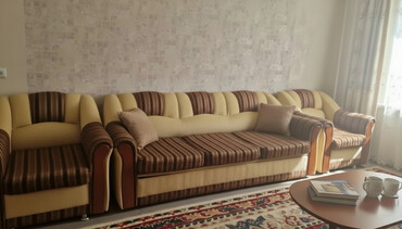 Прямые диваны: Продается мягкая мебель б/у, турецкая, раскладывается. В отличном — 1