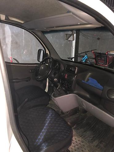 fiat doblò: Fiat Doblo Cargo furgon - Korpus: ağ rəngli, ikiqat sürgülü yan qapı — 7