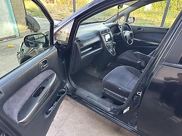 sg 9: Honda Stream: 2001 г., 2 л, Автомат, Газ, Минивэн — 10