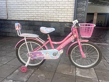 fixed gear bishkek: Детский велосипед, 4-колесный, 4 - 6 лет, Для девочки, Б/у — 2
