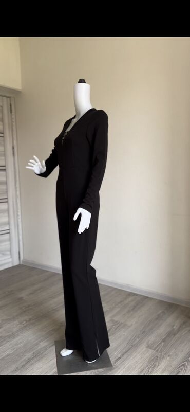 Tulumlar: Kombinezonlar. Elaqe wp -da lalafo.az — 15 Tulumlar: Kombinezonlar. Elaqe wp — 15