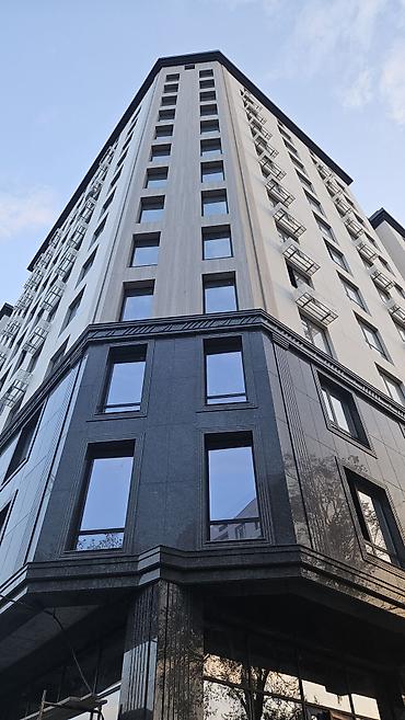 Продажа квартир: 2 комнаты, 88 м², ул. Ахунбаева / Бакаева Элитка, 5 этаж, ПСО (под самоотделку) — 1