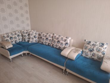 Ev üçün digər mebel: Künc divan, Divan