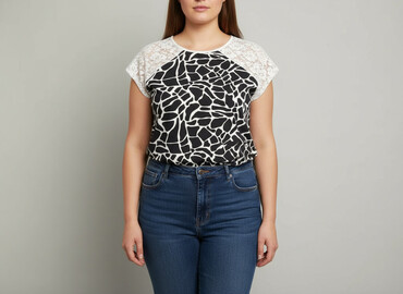 karl lagerfeld t shirty tk maxx: Жіноча блуза, розмір 4XL
