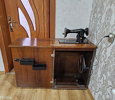 Tikiş maşını üçün qatlanan stol-dolab (model: 3M-22) - Növ: məişət