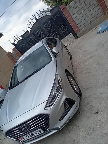 Hyundai Sonata: 2018 г., 2 л, Автомат, Газ, Седан