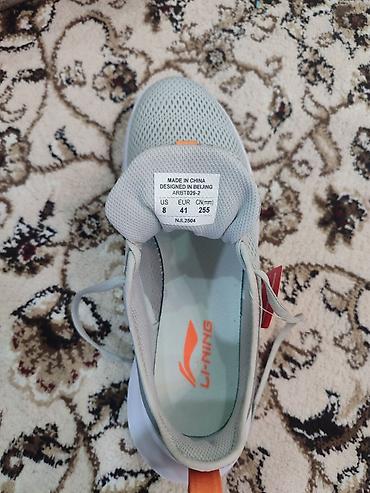 Кроссовки и спортивная обувь: Продается ботс новый оригинал ли нинг 41 размер. так как не подошёл — 4