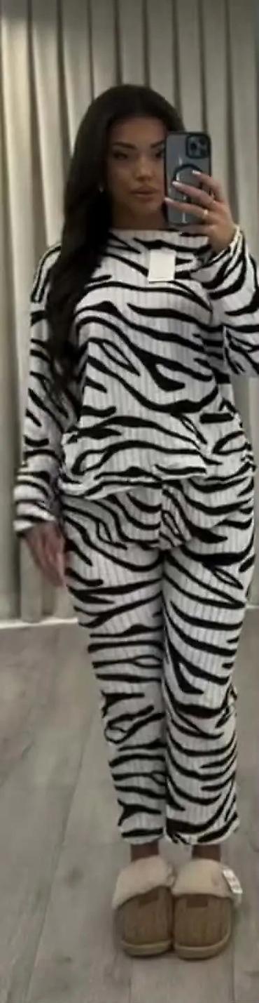 Pidžame: Ženske pidžame – set (gornji deo + donji deo) - Dizajn: raznovrsni — 3