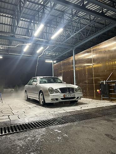 Mercedes-Benz E-Class: 2000 г., 3.2 л, Автомат, Бензин, Седан