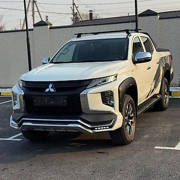 mitsubishi пикап: Mitsubishi L200: 2023 г., 2.4 л, Механика, Газ, Пикап — 2