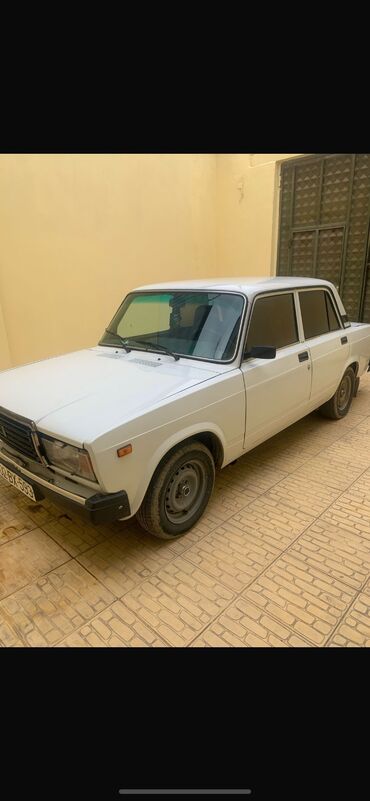 VAZ (LADA): VAZ (LADA) 2107: 1.6 l | 2004 il 111000 km Sedan