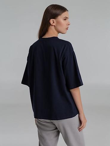 Футболки: Футболка оверсайз крой. Ткань: 95% - хлопок. 5% - лайкра. Цвет — 5