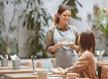 aşbaz vakansiya 2018: Elit ticaret merkezinde yerleshen Restorana (hemde pub kimi fealiyyet