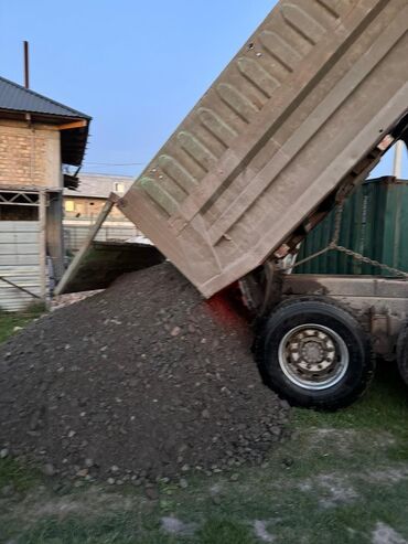 фура водитель: Самосвал, Доставка щебня, угля, песка, чернозема, отсев, По городу, без грузчика