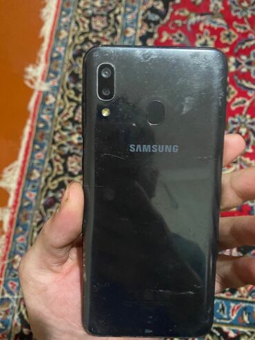 samsung a20 kabro: Samsung Galaxy A20, 32 GB, rəng - Bej, Barmaq izi