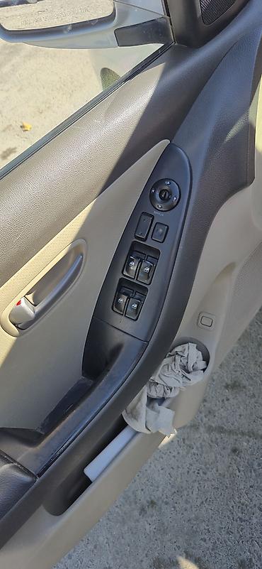электромобиль дешевый: Hyundai Elantra: 2008 г., 1.6 л, Автомат, Бензин, Седан — 8