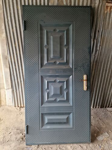 Giriş qapıları: Yeni Giriş qapısı Ödənişli çatdırılma -da lalafo.az — 10 Giriş qapıları: Yeni Giriş qapısı Ödənişli çatdırılma — 10