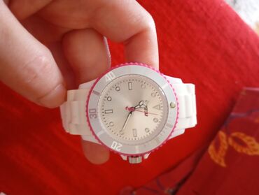 Torbe: Plišana torbica u obliku srca - Model: srce, mekani veštački krzneni — 207