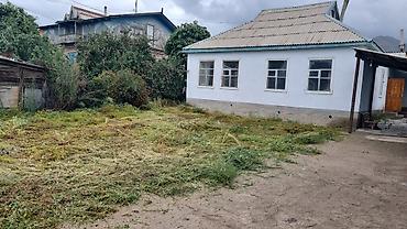 нижняя аларча: 5 комнат, 400 м², 4 соток, Чолпон-Ата, Собственник — 1