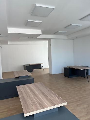 köhnə suraxanı: Nərimanov heykəlinin yanı. İsmayıl Qutqaşınlı küçəsində, Altes Plazada — 7