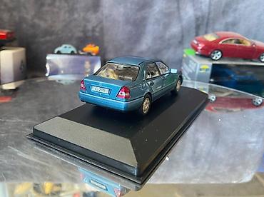 Avtomobil modelləri: Коллекционная модель Mercedes-Benz C200 W202 blue 1994 Altaya Scale — 12