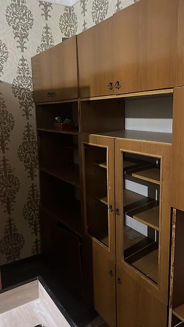 отдам шкаф даром: Секция/стенка для гостиной из модулей в классическом стиле, цвет — — 1