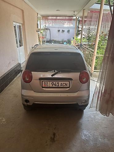 Унаа: Chevrolet Matiz: 2006 г., 0.1 - engine capacity л, Кол менен иштөөчү, Бензин, Хетчбек — 4