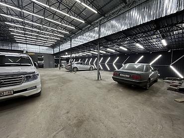 под автосалон: Автосалон, С участком, 500 м² — 4