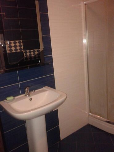 Uzunmüddətli kirayə mənzillər: Nərimanov Rayonu Əliyar Əliyevdə 19 mərtəbəli binanın 2 ci -da lalafo.az — 9 Uzunmüddətli kirayə mənzillər: Nərimanov Rayonu Əliyar Əliyevdə 19 mərtəbəli binanın 2 ci — 9