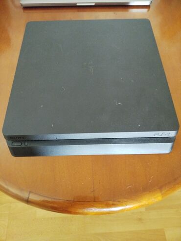нож для блендера: PS4 (Sony PlayStation 4)