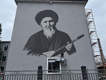 Профессиональная роспись стен и фасадов: портретные муралы -