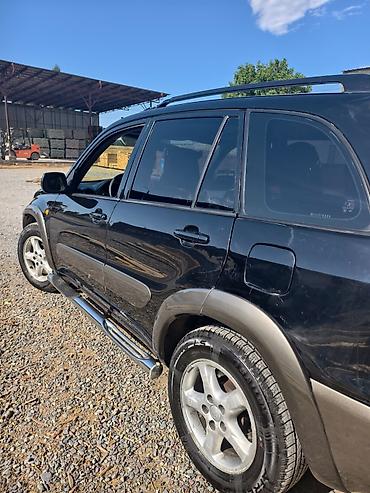 Toyota RAV4: 2002 г., 2 л, Автомат, Бензин, Кроссовер at lalafo.kg — 2 Toyota RAV4: 2002 г., 2 л, Автомат, Бензин, Кроссовер — 2