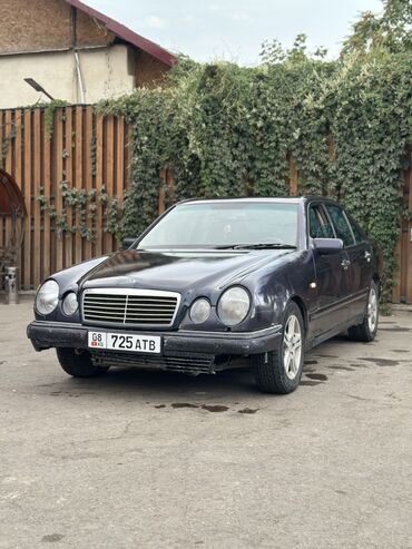 мерседес 210 салон: Mercedes-Benz E-Class: 1996 г., Седан