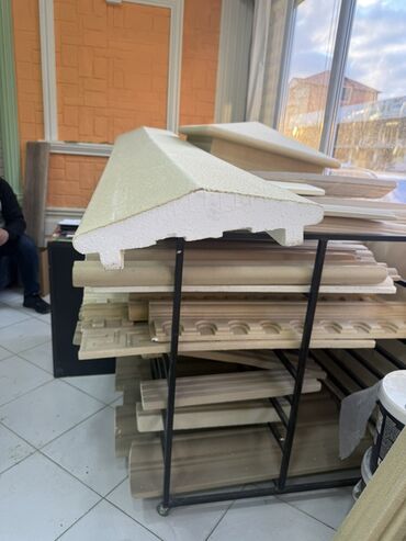 Digər bitirmə materialları: Fasad üçün dekorativ elementlər və hazır detallar - Material: sıxlığı — 1