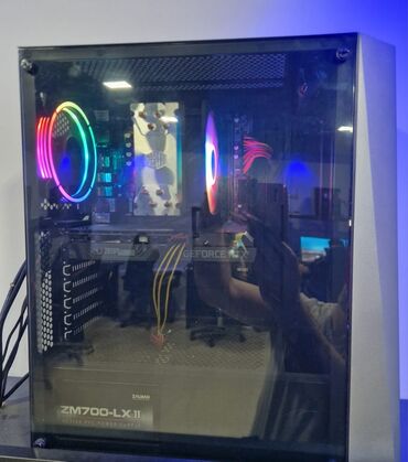 Masaüstü kompüterlər və iş stansiyaları: Oyun üçün tam set: monitor + mexaniki klaviatura + - Klaviatura: Tam — 9