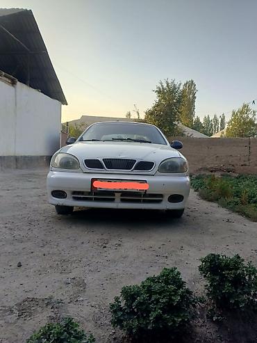 Daewoo Lanos: 1999 г., Кол менен иштөөчү, Бензин, Седан — 2