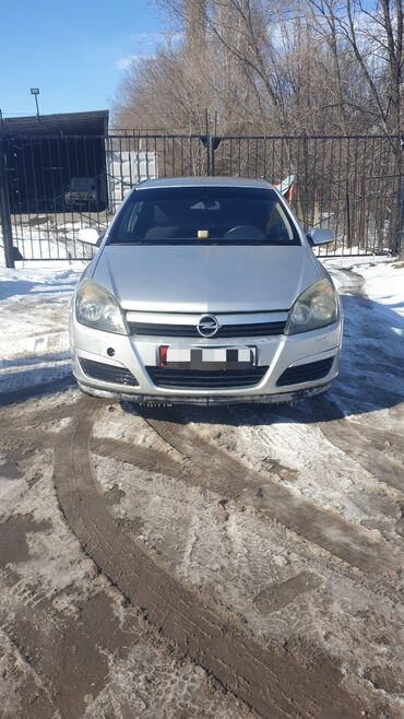 Opel: Opel Astra: 2004 г., 1.4 л, Механика, Бензин, Хэтчбэк