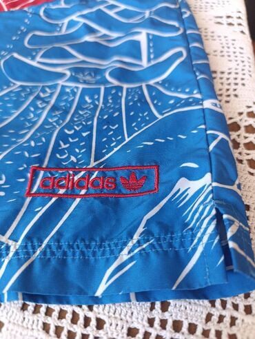 Bermude i šorcevi: Retko Adidas orig šorts/bermude Streetstyle kao nov Retko dostupan — 5