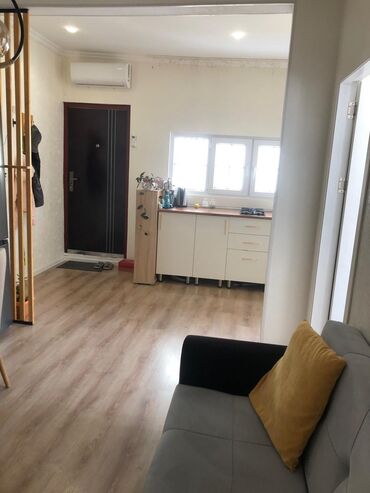 9 mkr satilan evler: Баку, 2 комнаты, Вторичка, м. Сахиль, 40 м²