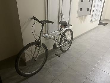 a 26: Велосипед для бездорожья, рама 26". - Колеса 26", шины с глубоким — 2