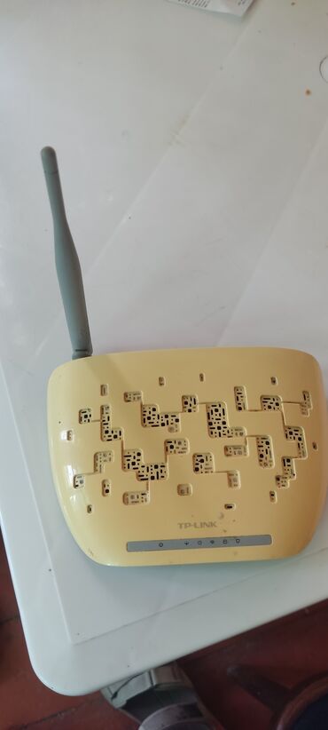 sazz internet qiymeti: TP-Link istehsalı olan bu simsiz ADSL2+ modem routeri ev və ya kiçik