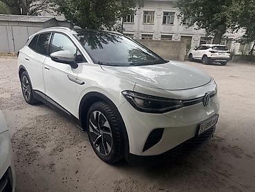 лифты: Volkswagen ID.4: 2022 г., Вариатор, Электромобиль, Лифтбек — 4