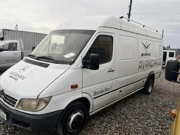 грузовой mercedesbenz atego: Легкий грузовик, Стандарт, 3 т, Б/у