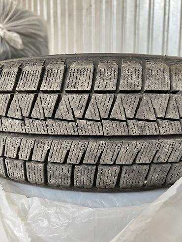 revo: Японские шины Bridgestone Blizzak REVO GZ, размер 175/60 R16 82Q — 3