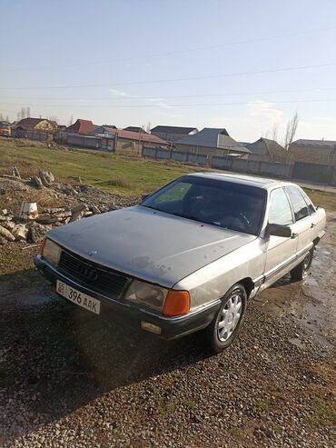 крыло ауди 100 с3: Audi 100: 1988 г., 2.2 л, Механика, Бензин, Седан